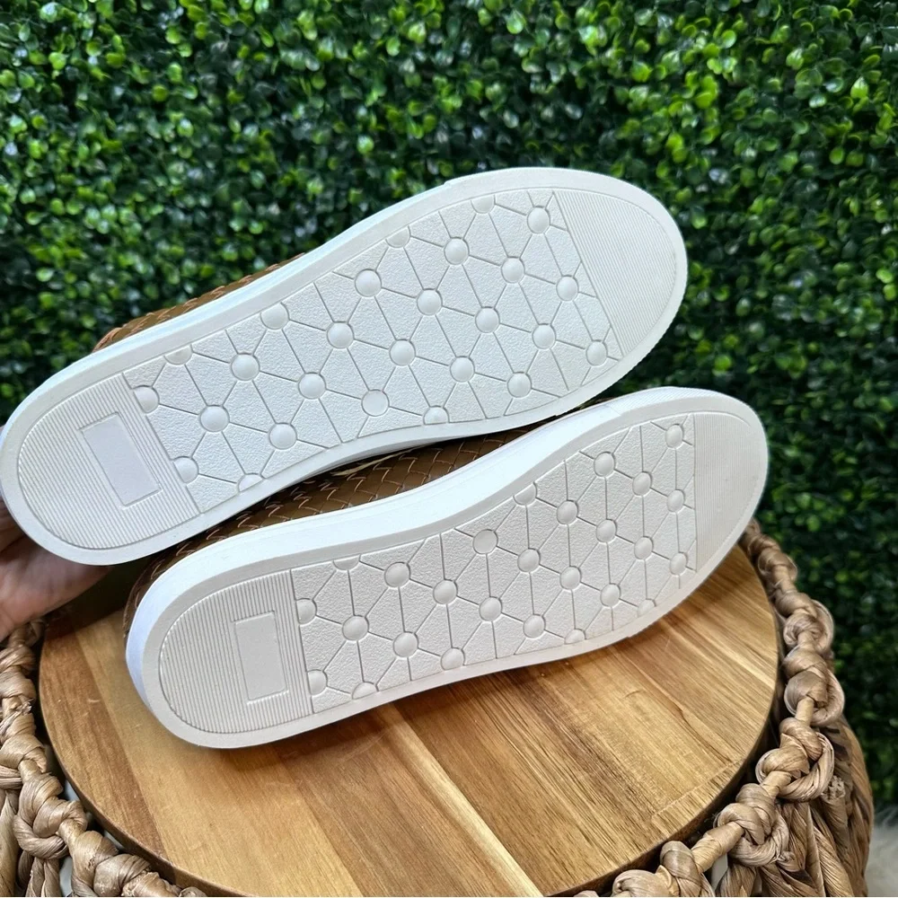 Leather Woven Sneaker | Color 'Espresso' | Women‎
